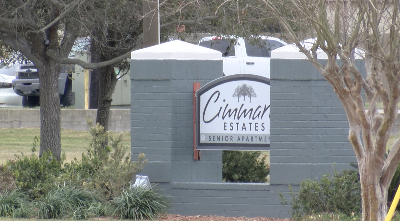 Elderly Cimarron Estates residents battle with area power outages - Vimarsana News