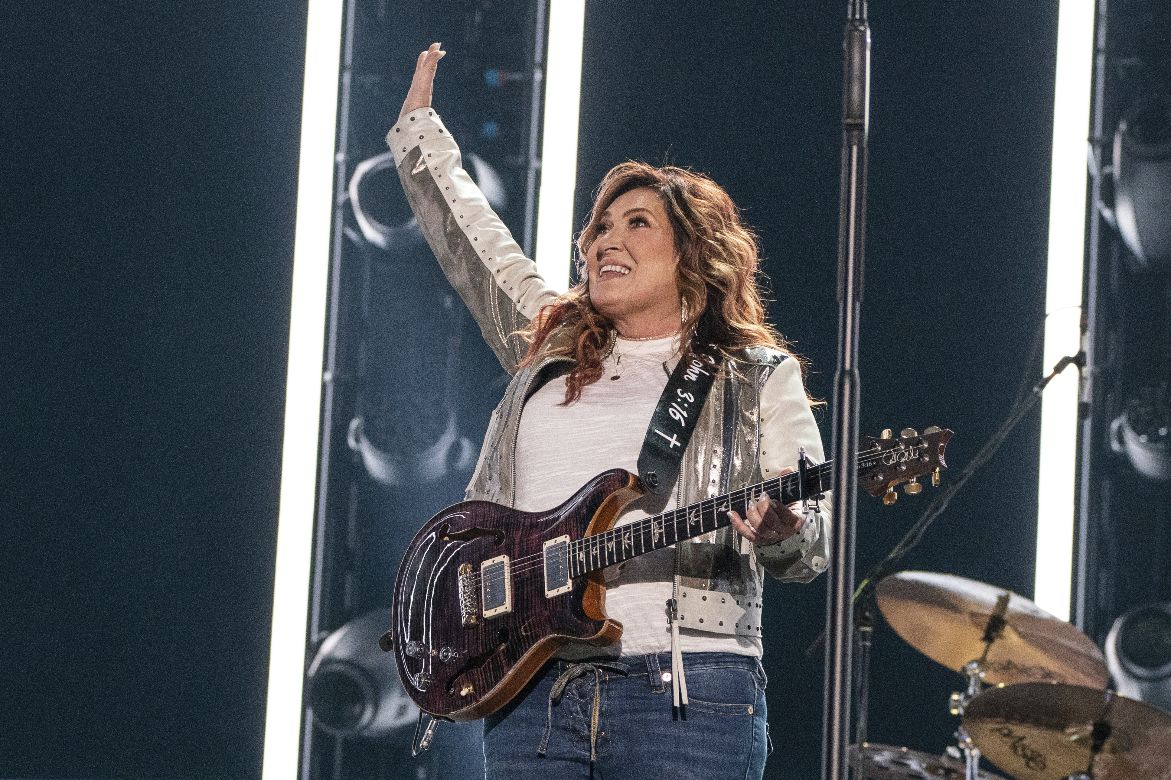 Jo Dee Messina