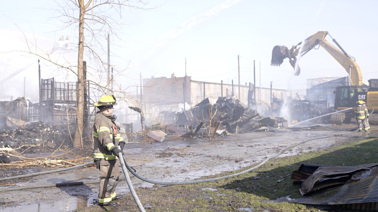 Warehouse fire in Lansing