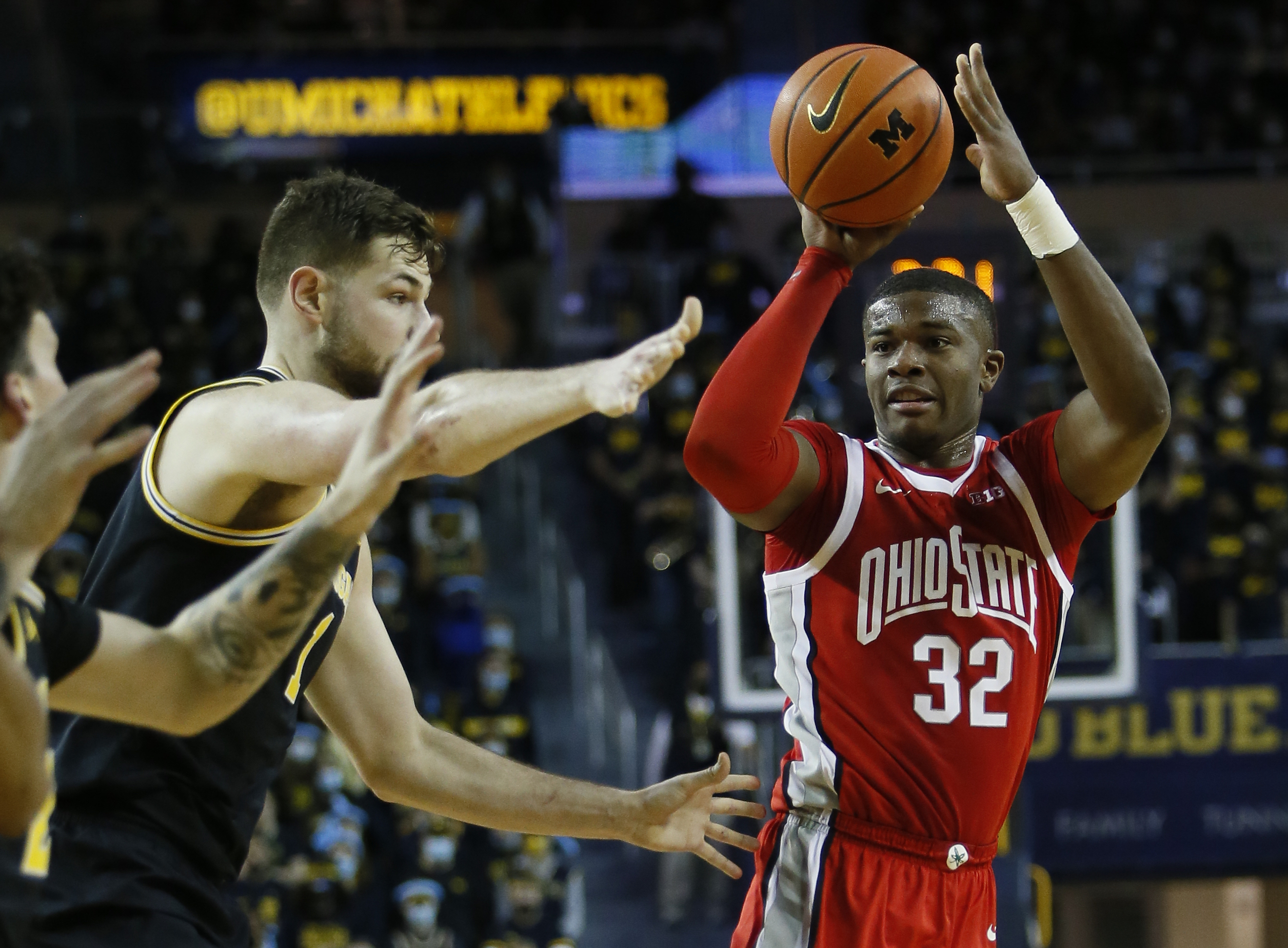 E.J. Liddell, Hunter Dickinson Ohio State Michigan Basketball