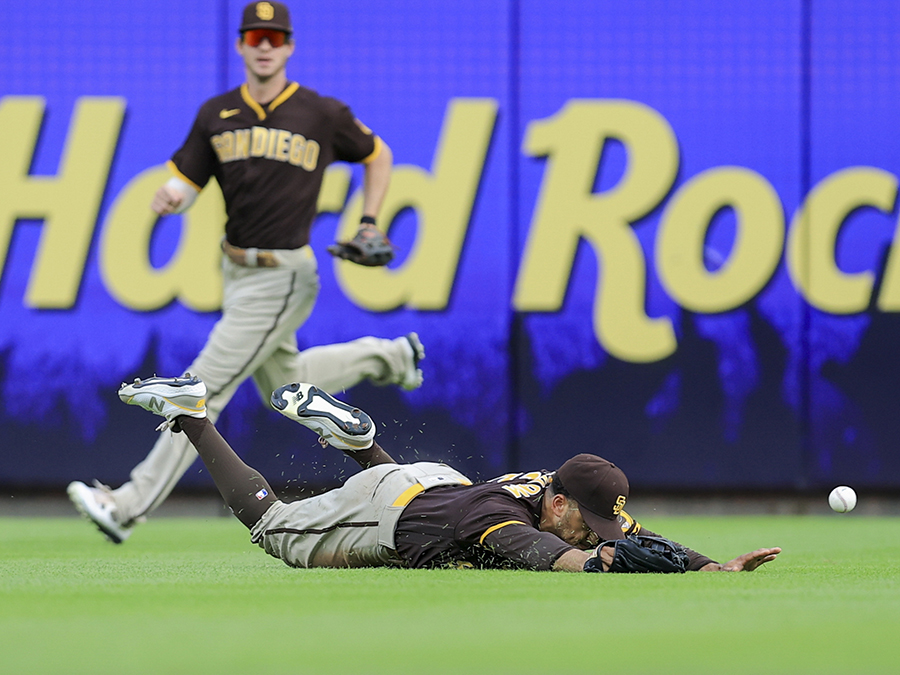 Padres Reds Baseball