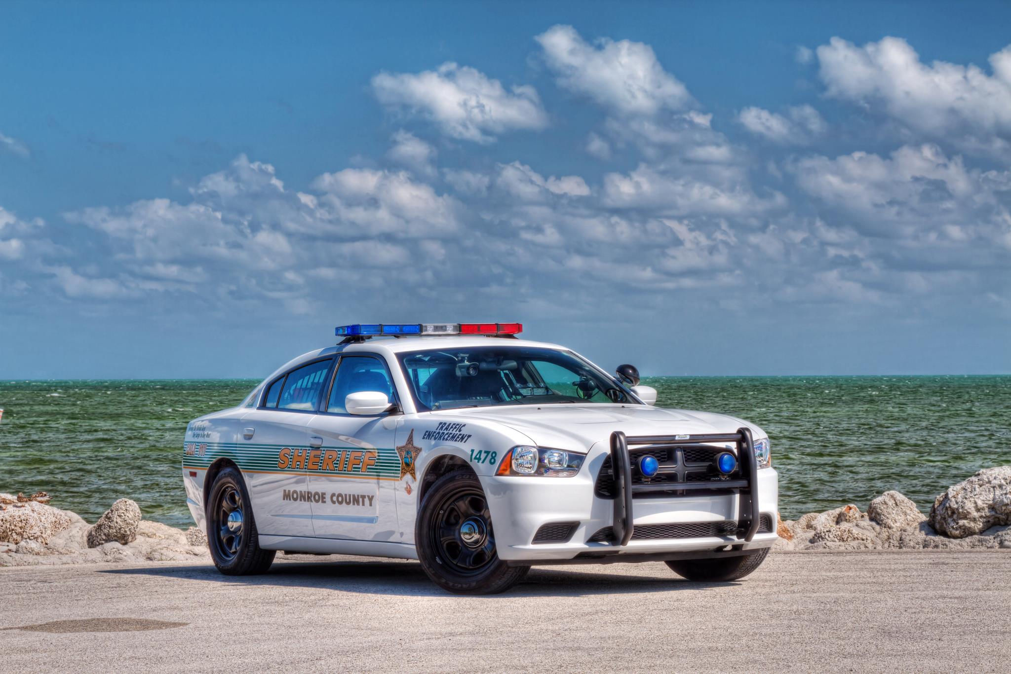 Pregnant woman pulls husband to safety after shark attack in Florida Keys