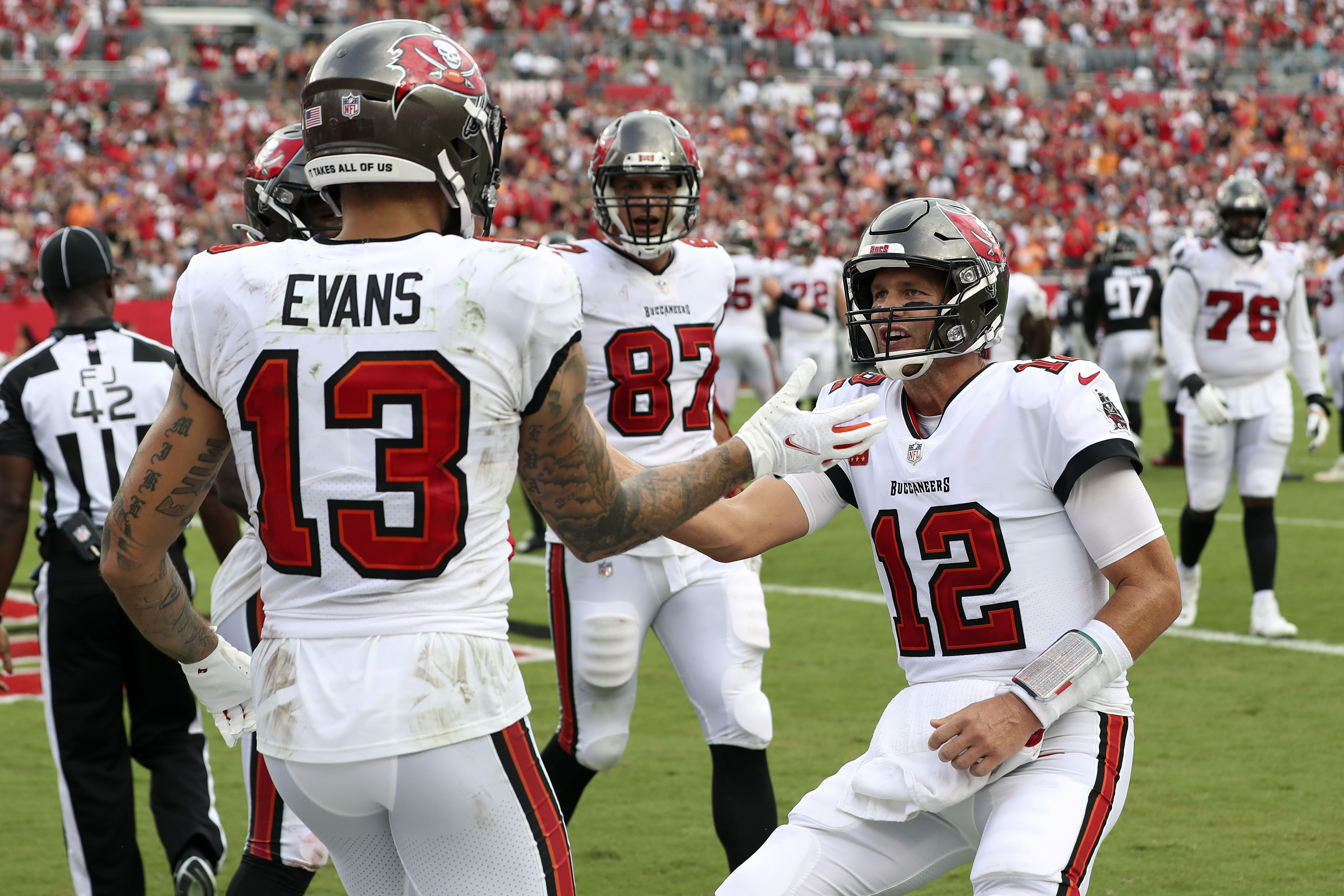 Falcons Buccaneers Football