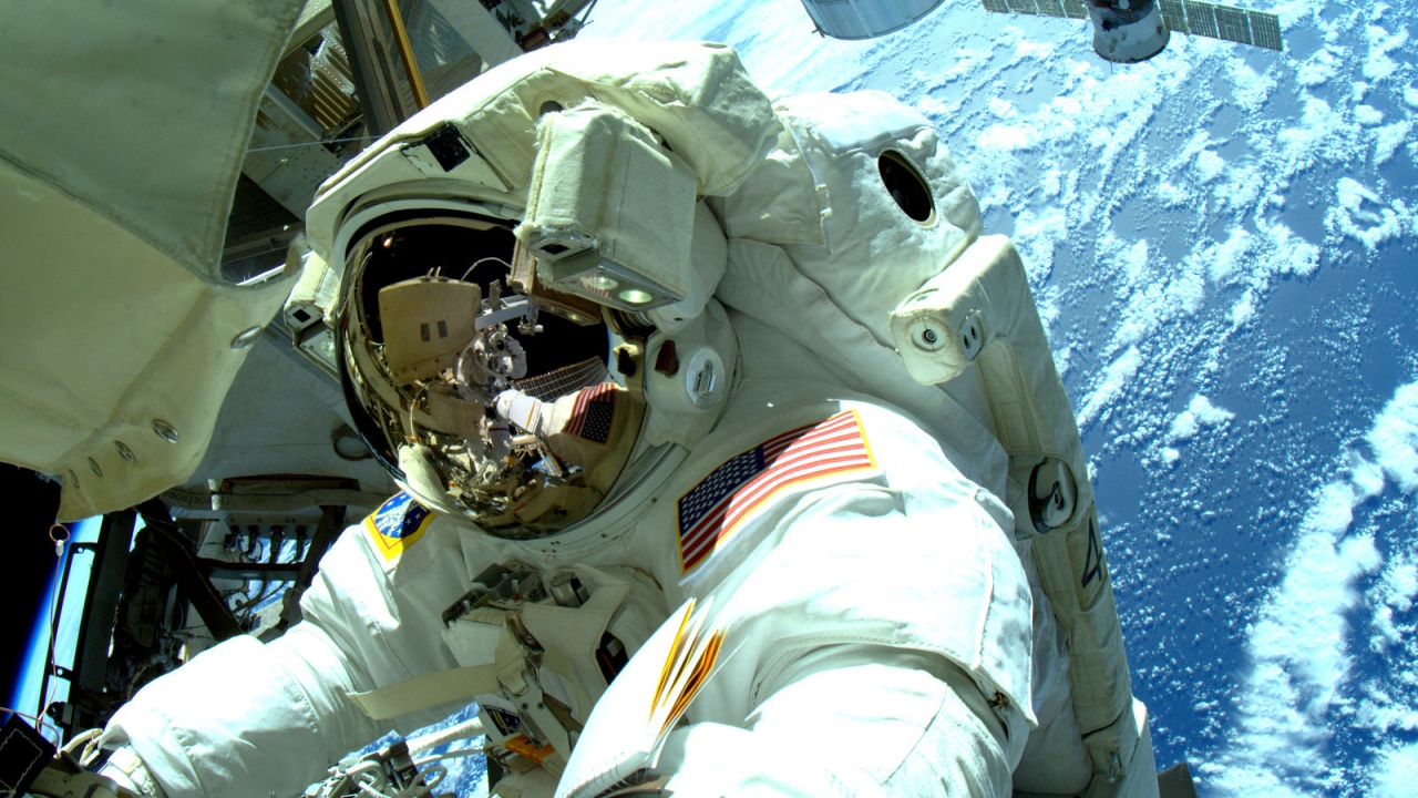 Former astronaut Terry Virts in space.