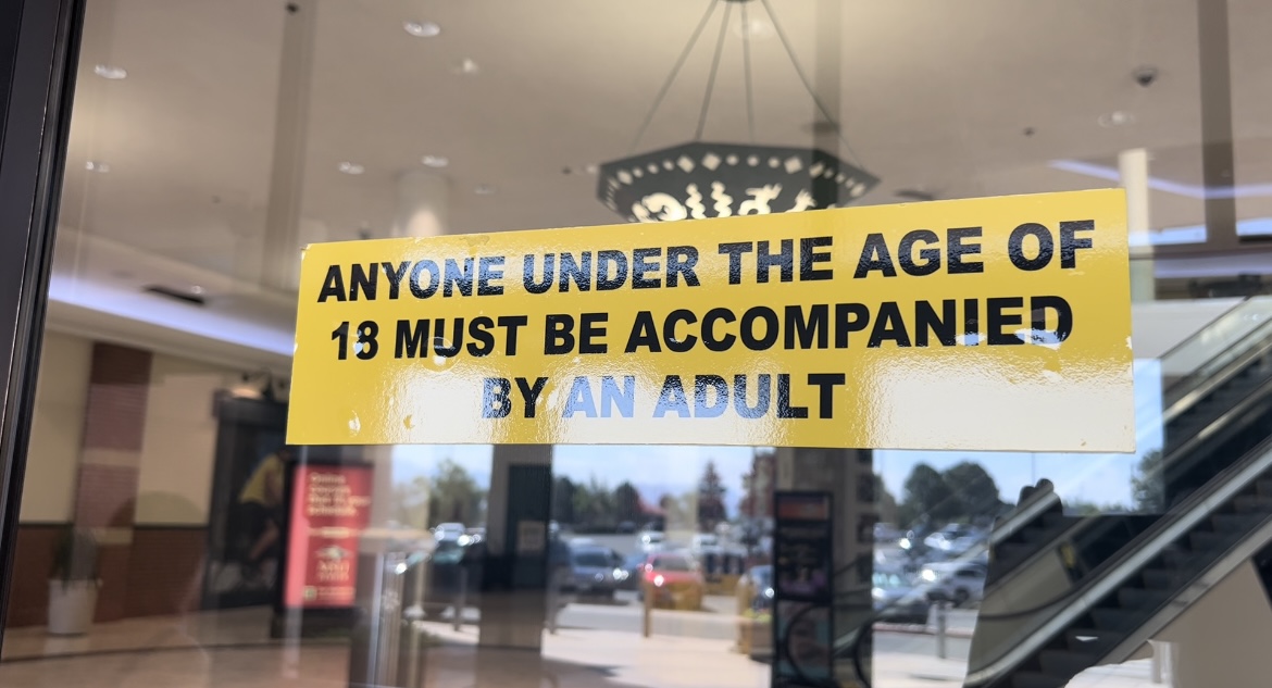 Chapel Hills Mall signs