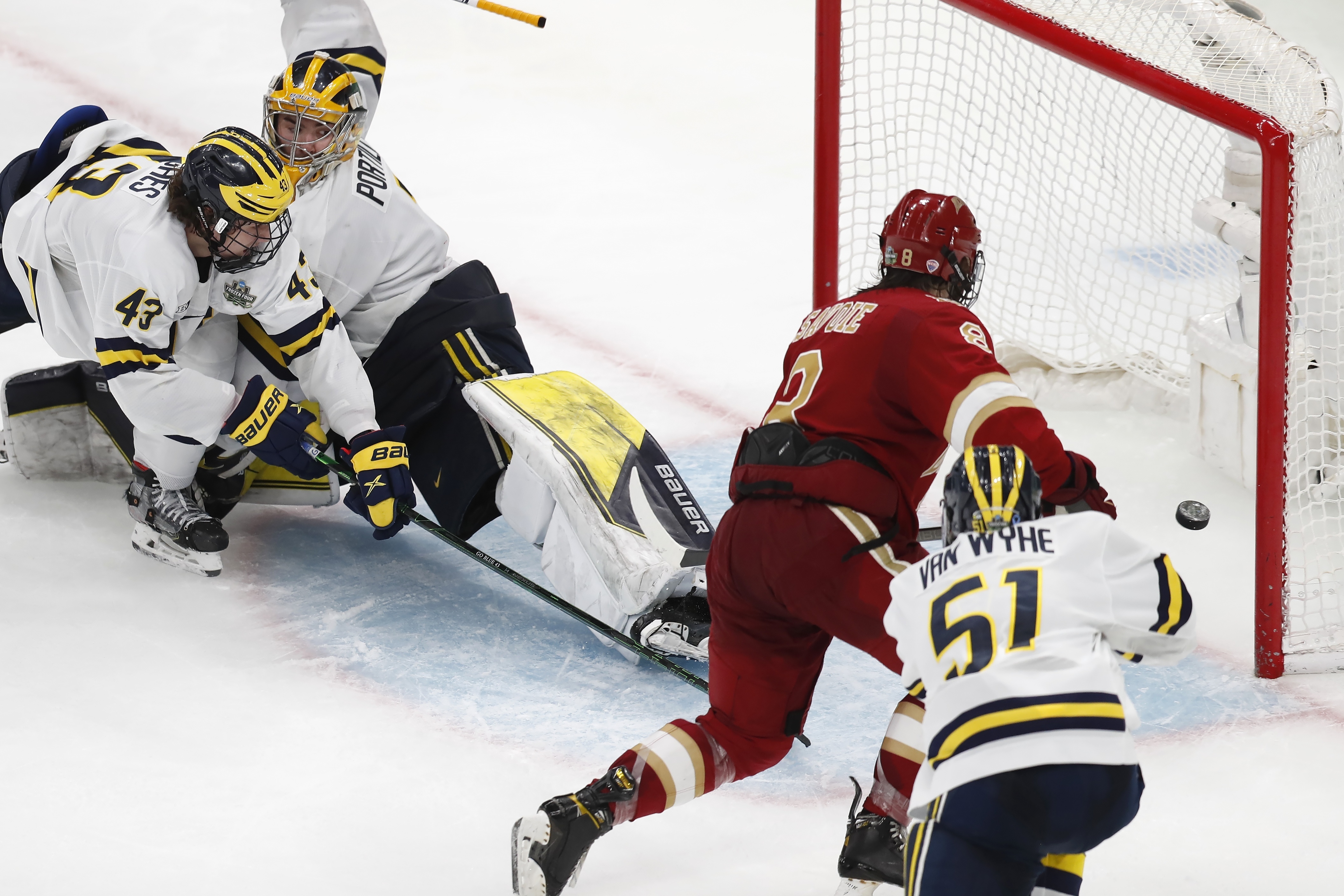 Carter Savoie, Erik Portillo