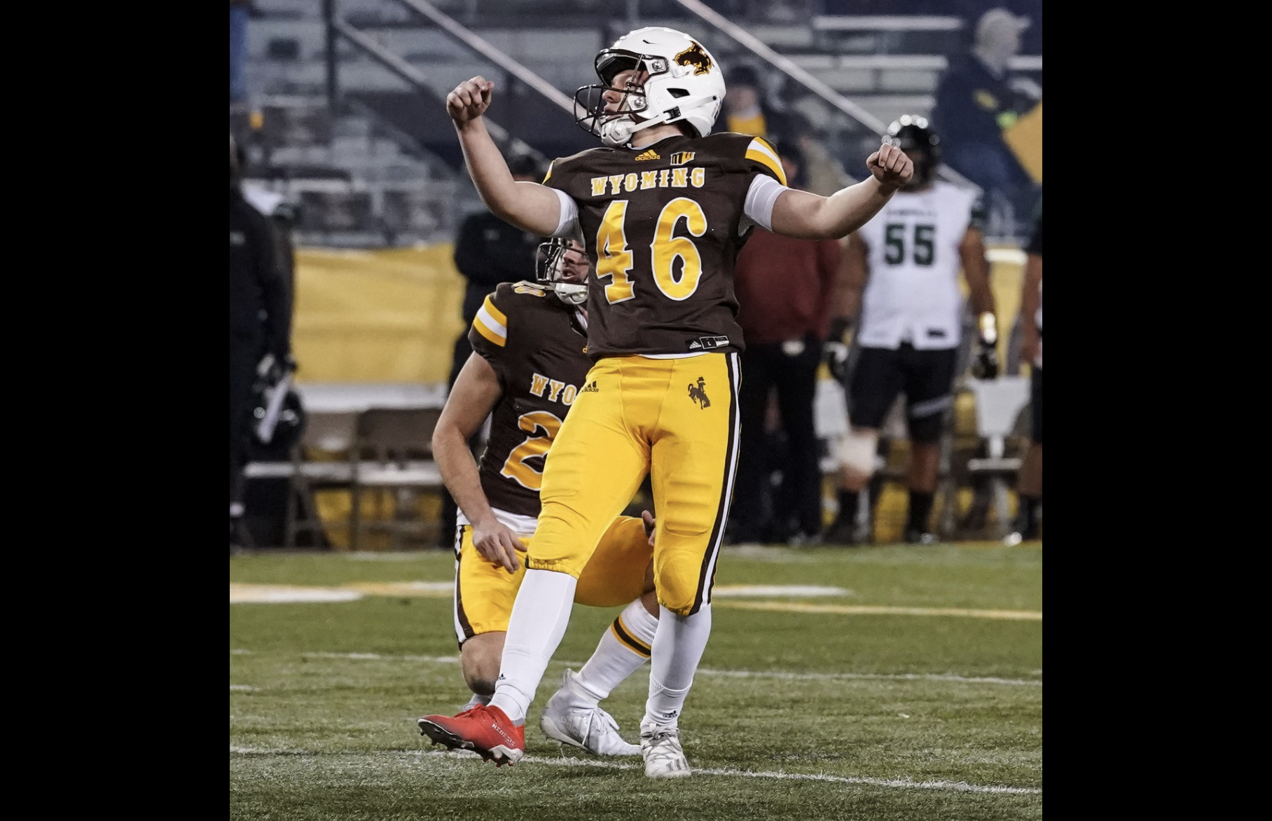 WYO FB Hoyand.png