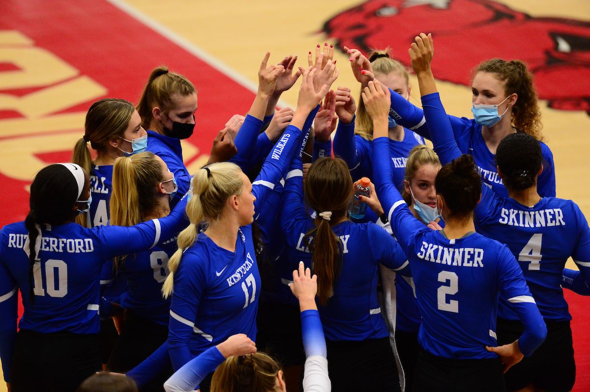 uk volleyball.jpg