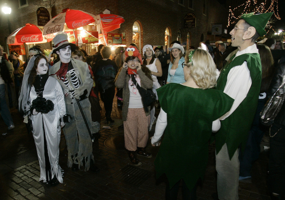 Salem officials announce stricter guidelines ahead of Halloween weekend amid pandemic