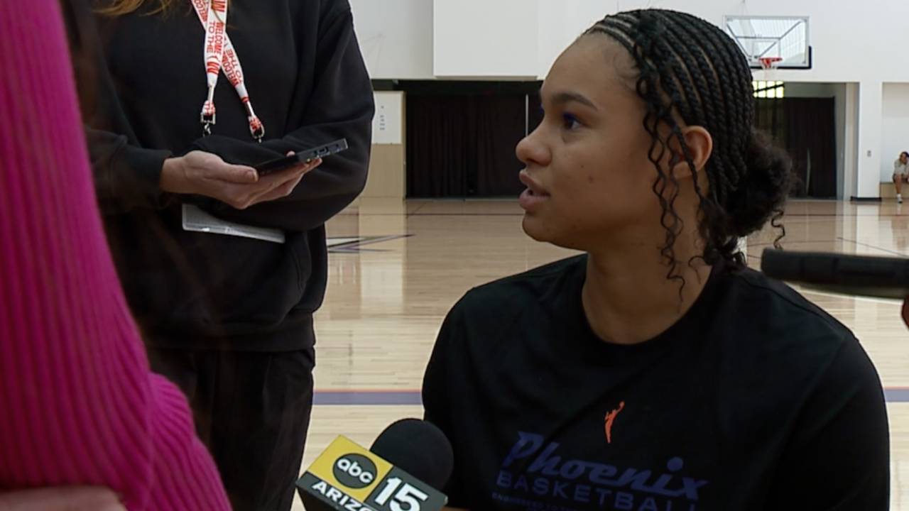 Phoenix Mercury Forward Satou Sabally. 