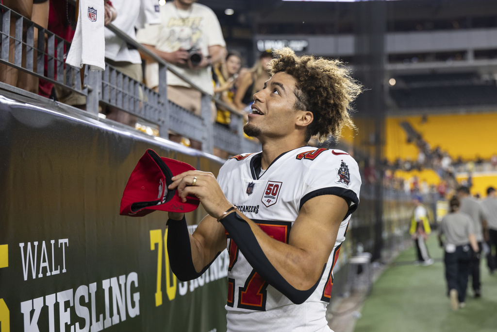 Buccaneers Steelers Football