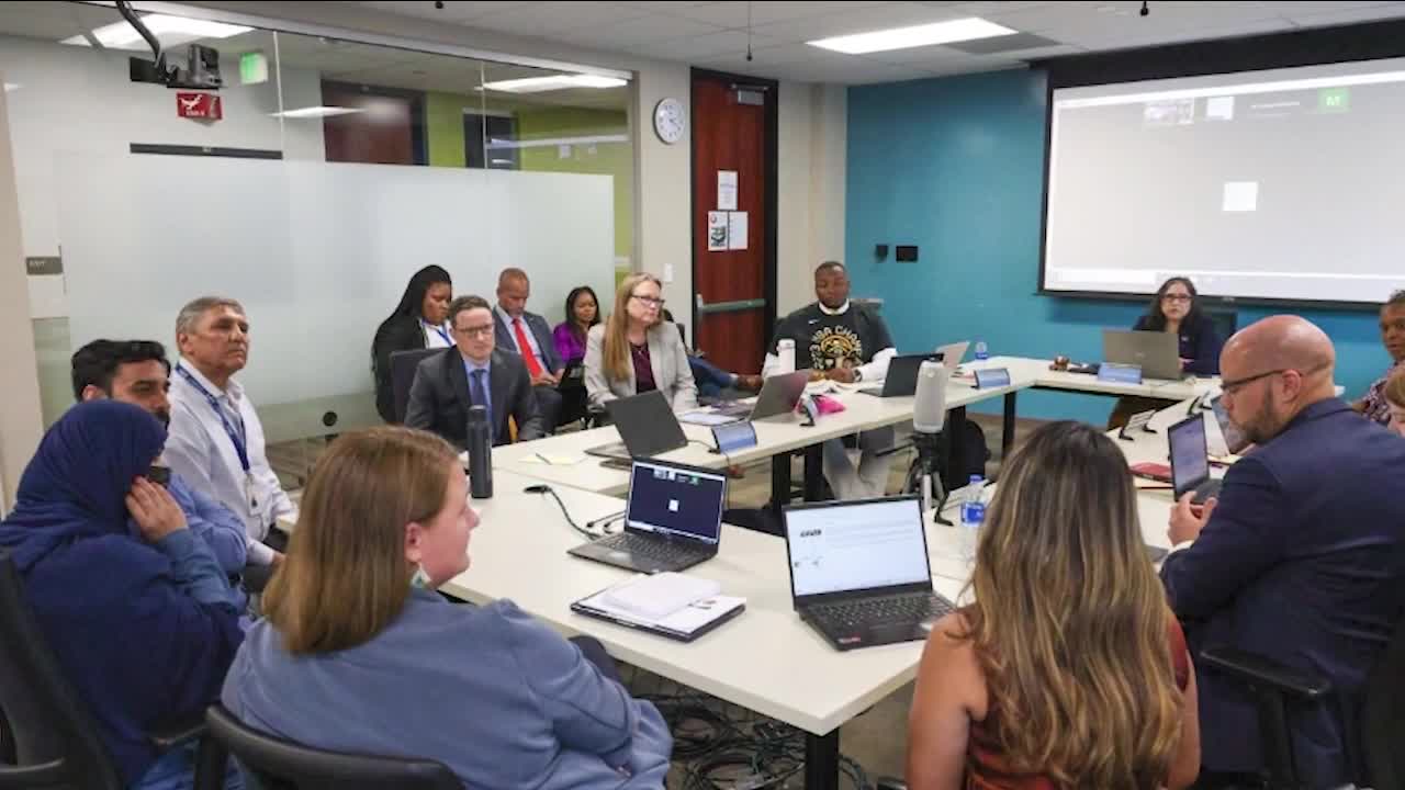 dps school board.jpg
