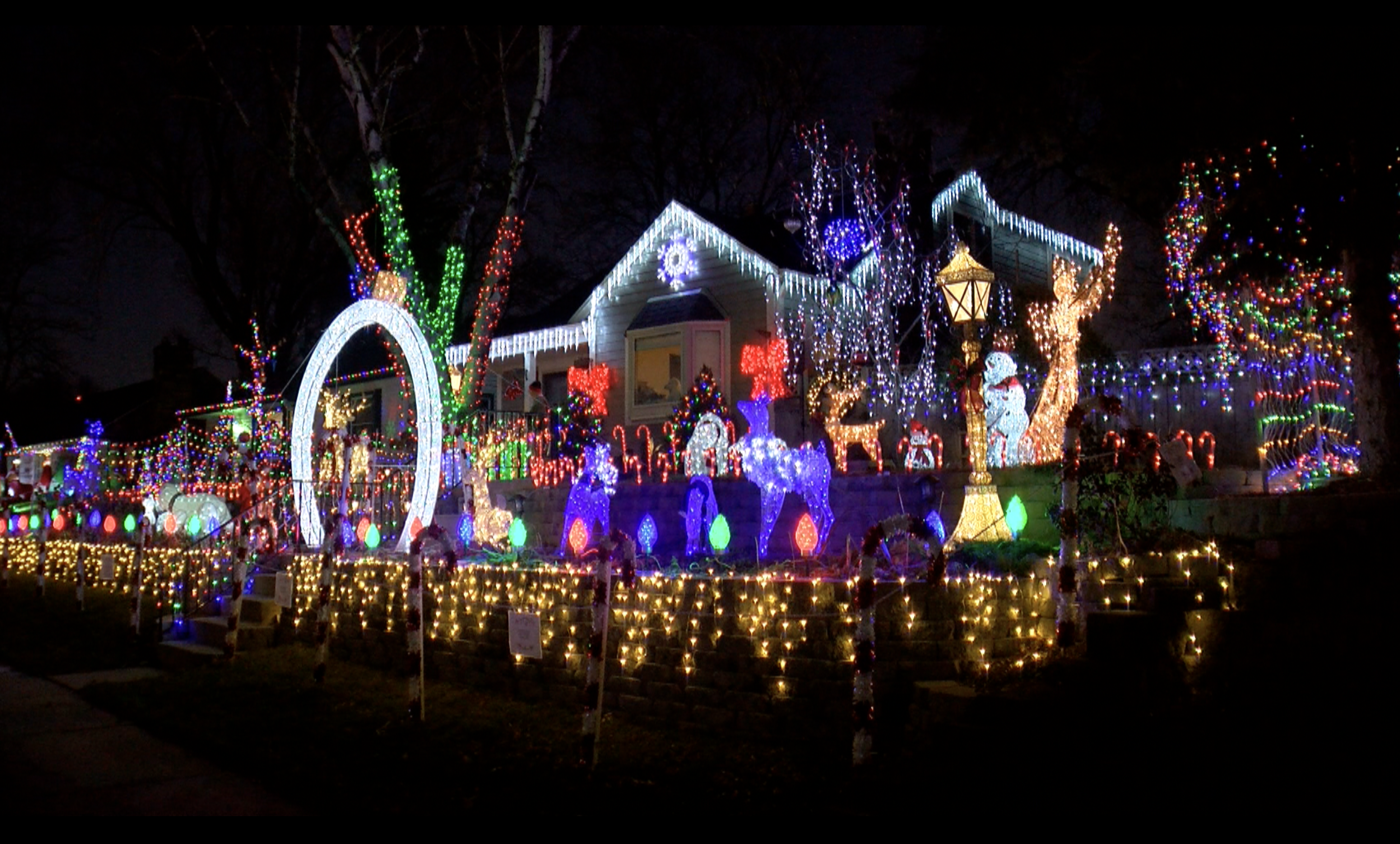 Candy Cane Lane house.png