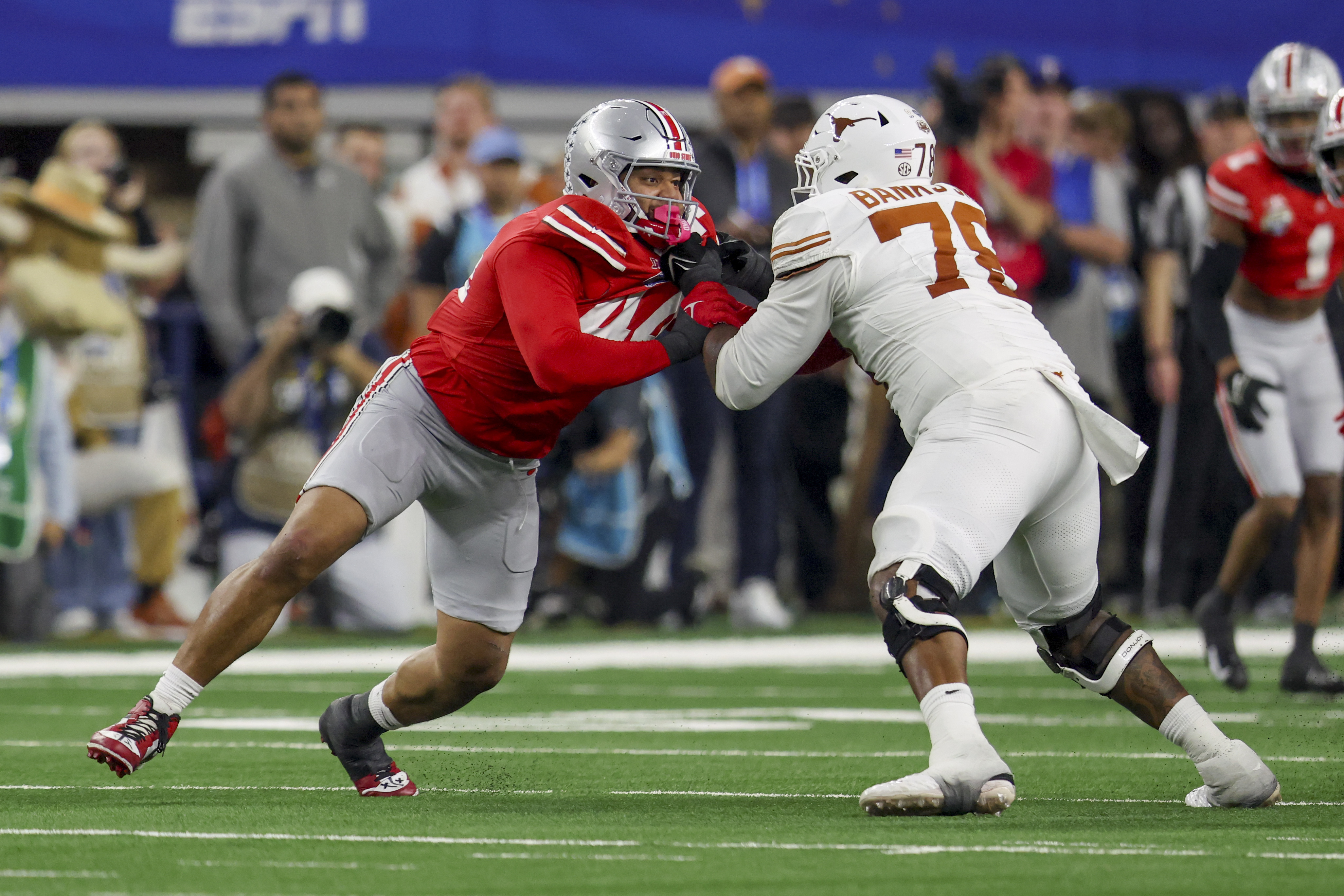JT Tuimoloau, Kelvin Banks Jr.