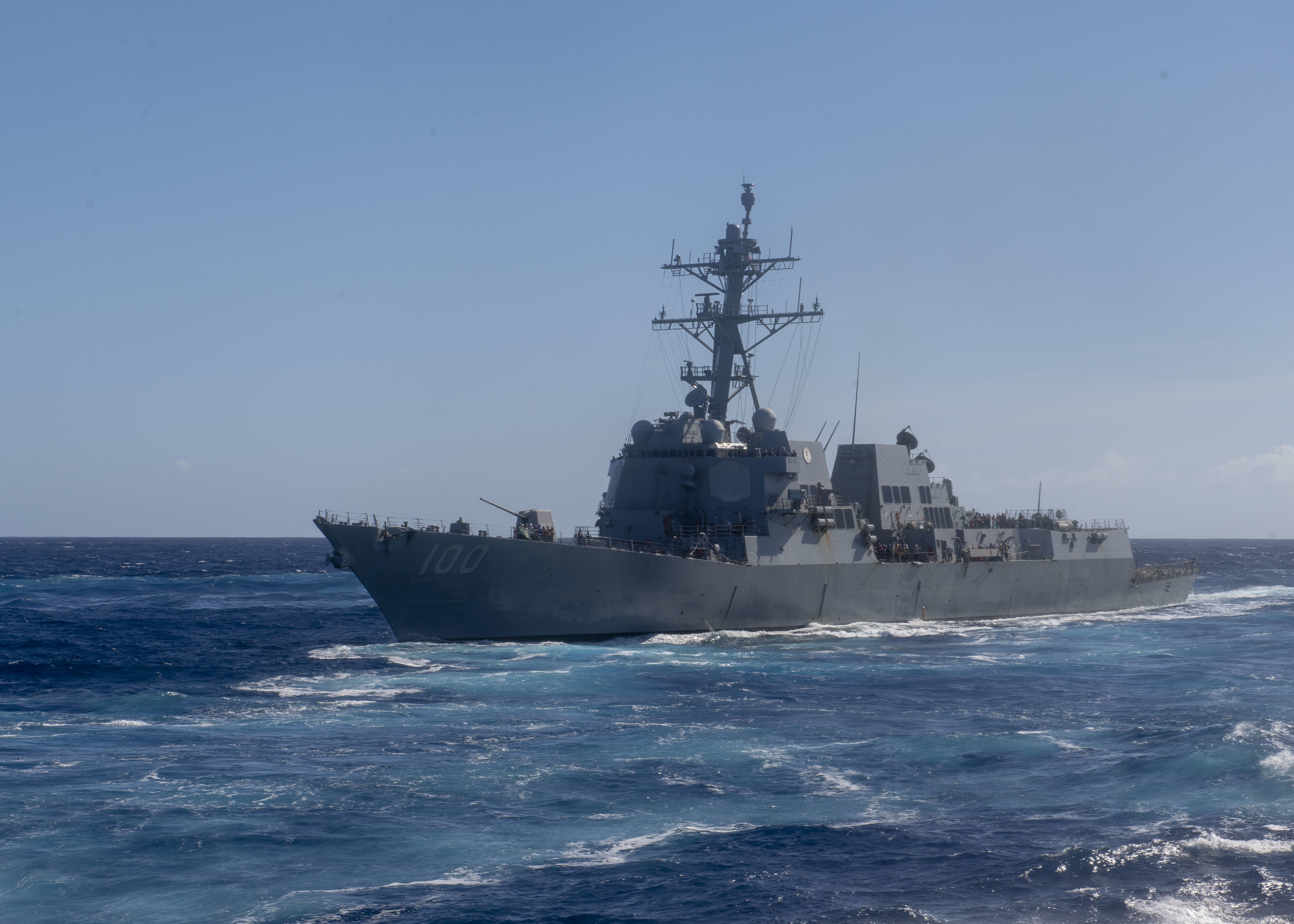 USS Kidd (DDG 100) transits the Pacific Ocean