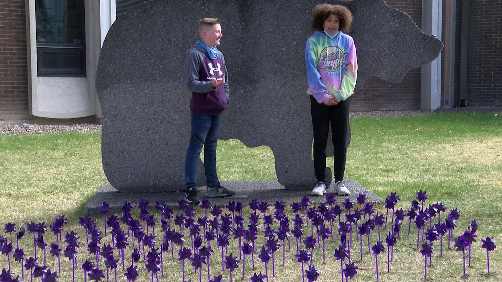 "Purple Up Day" celebrates children of military members
