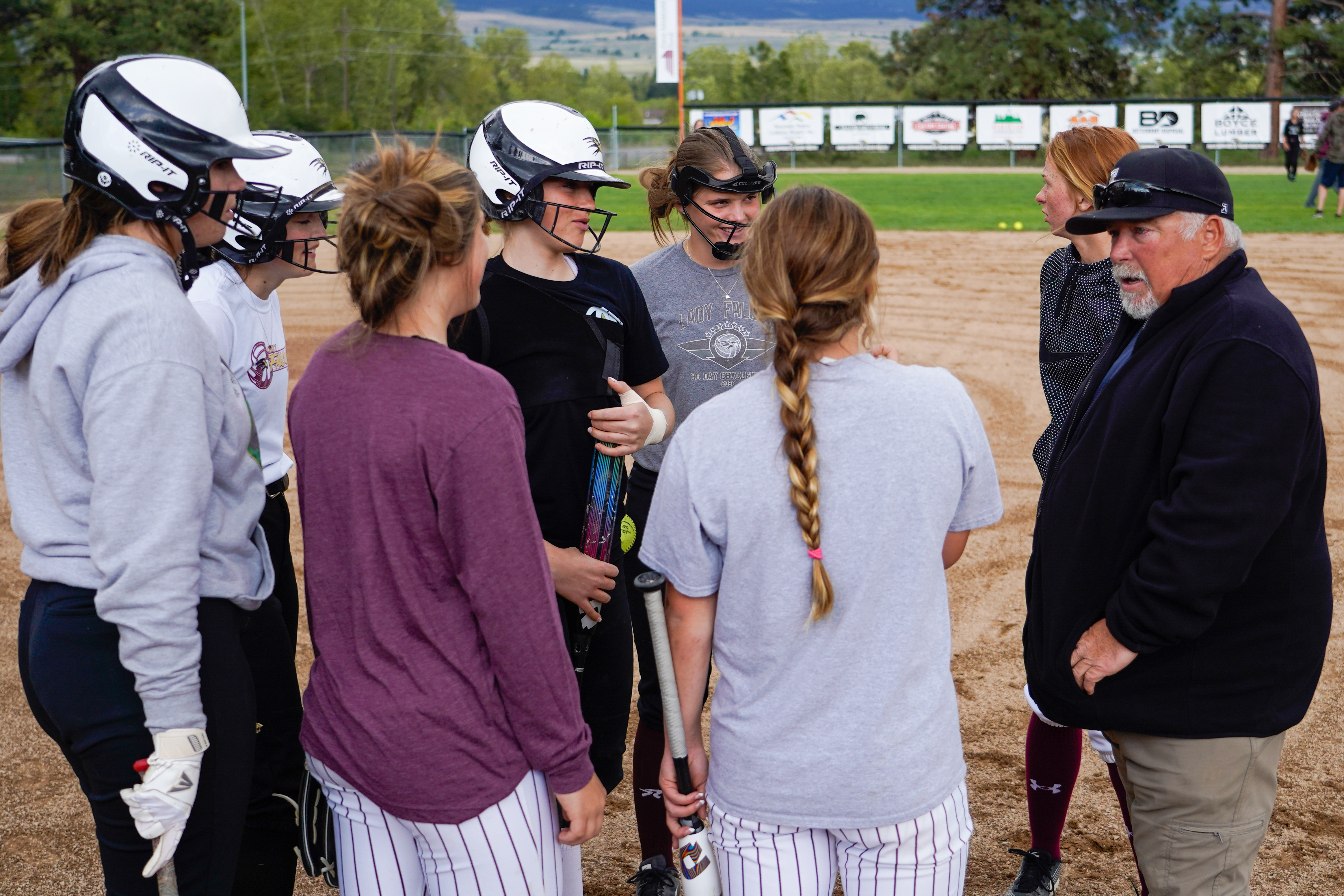 Florence softball team.jpg