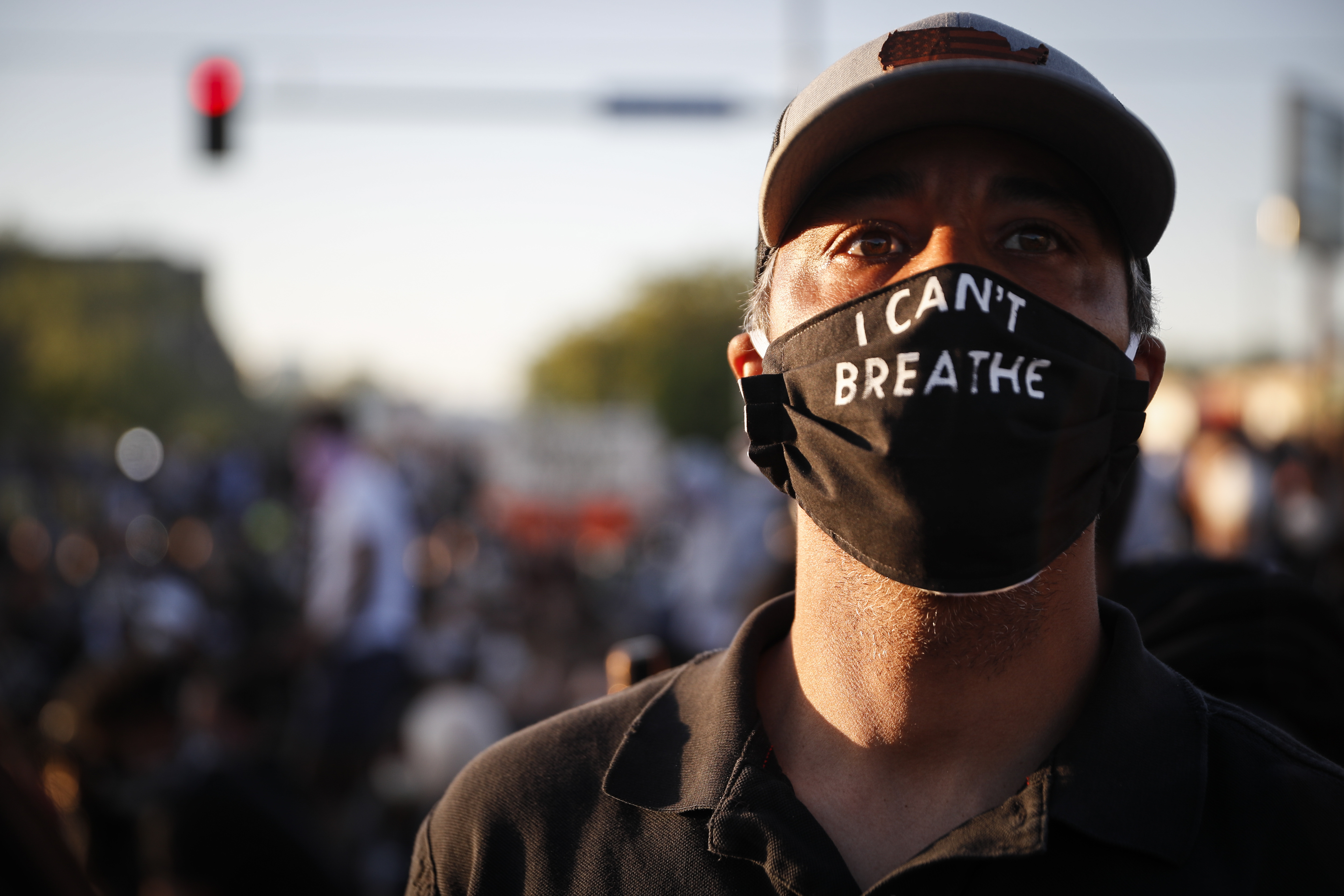 Minneapolis to ban police chokeholds in wake of Floyd death