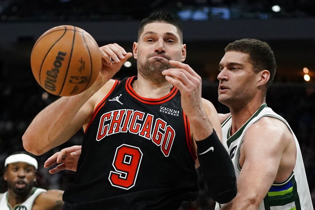 Bulls Bucks Basketball