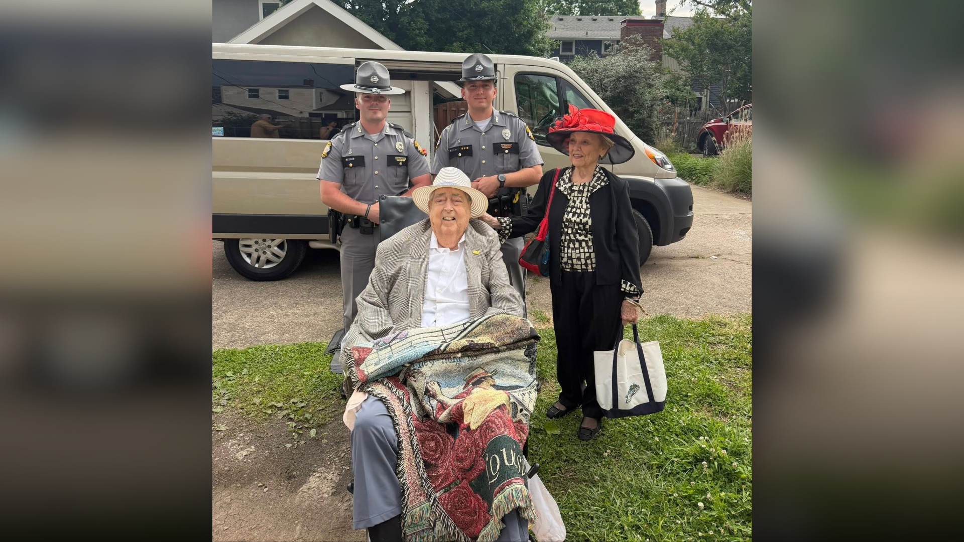 Photo of Bob Weihe and KSP troopers