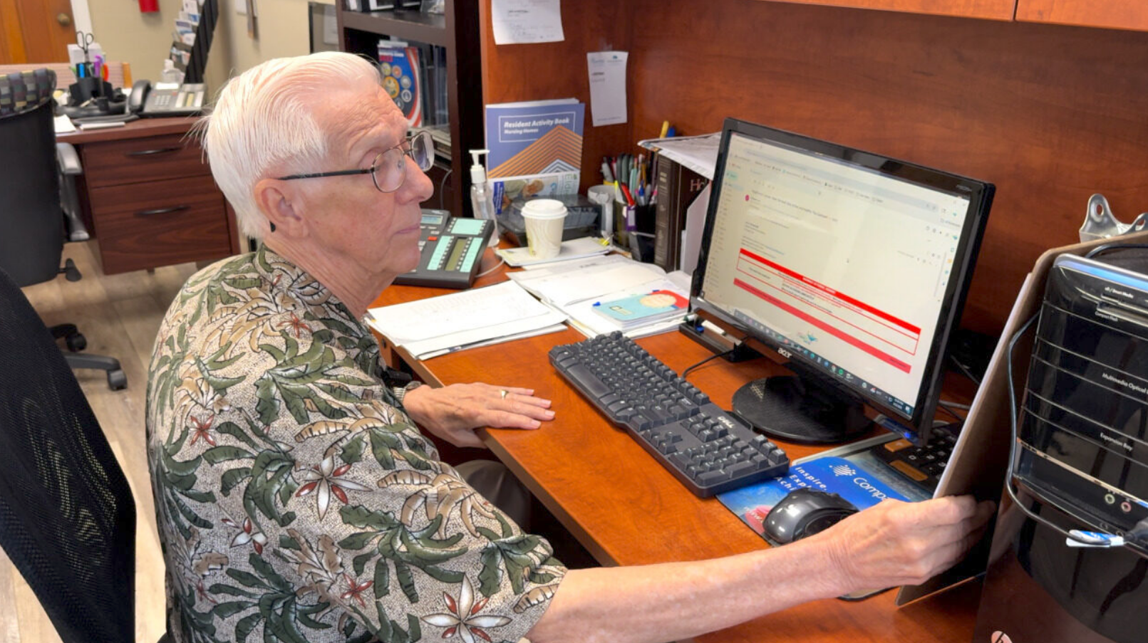 Local groups push to open senior center in Lakeland as city pledged to help