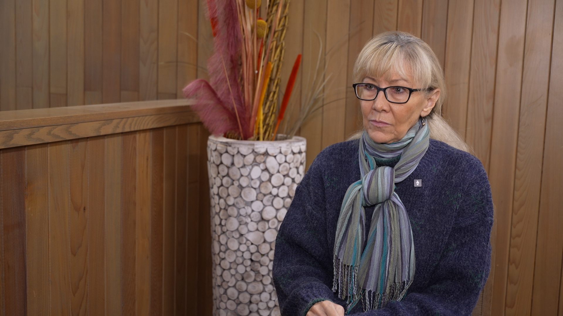 Trump signs executive order to block AI regulations, raising concerns for child protection advocates in Yellowstone County