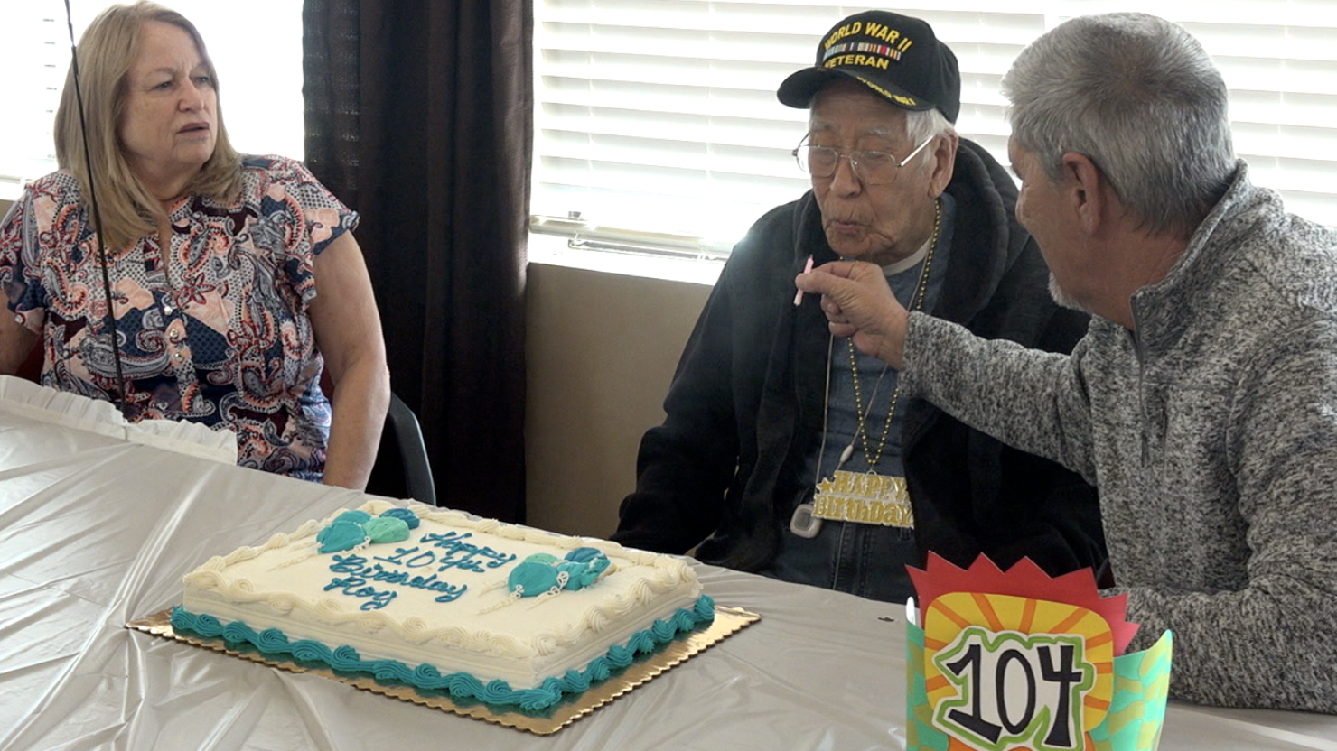 Las Vegas World War II veteran celebrates 104th birthday 