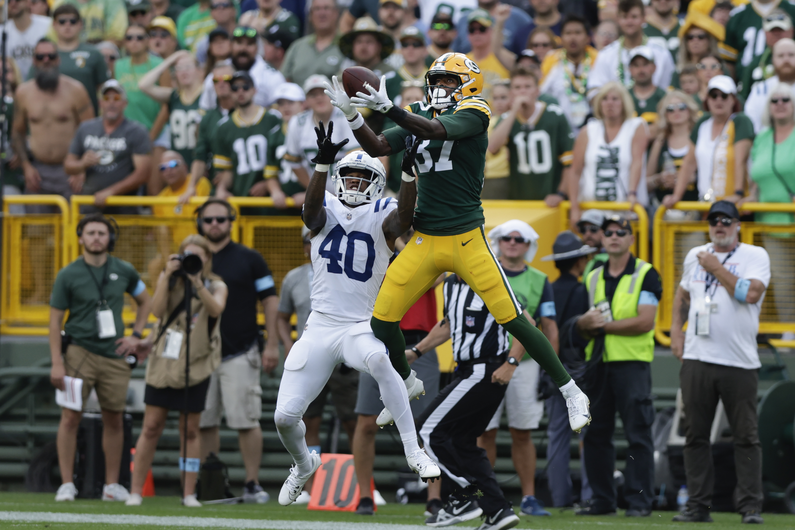Colts Packers Football