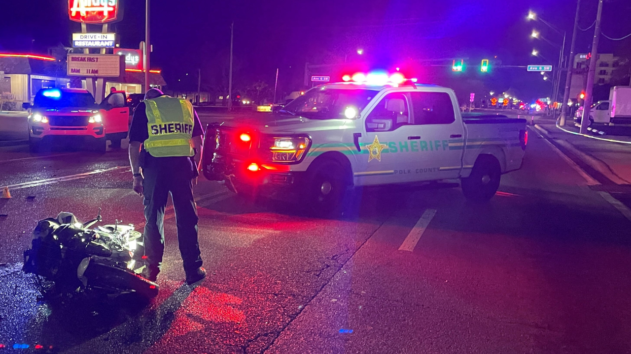 fatal motorcycle crash near 3rd St SW and Ave G SW in Winter Haven
