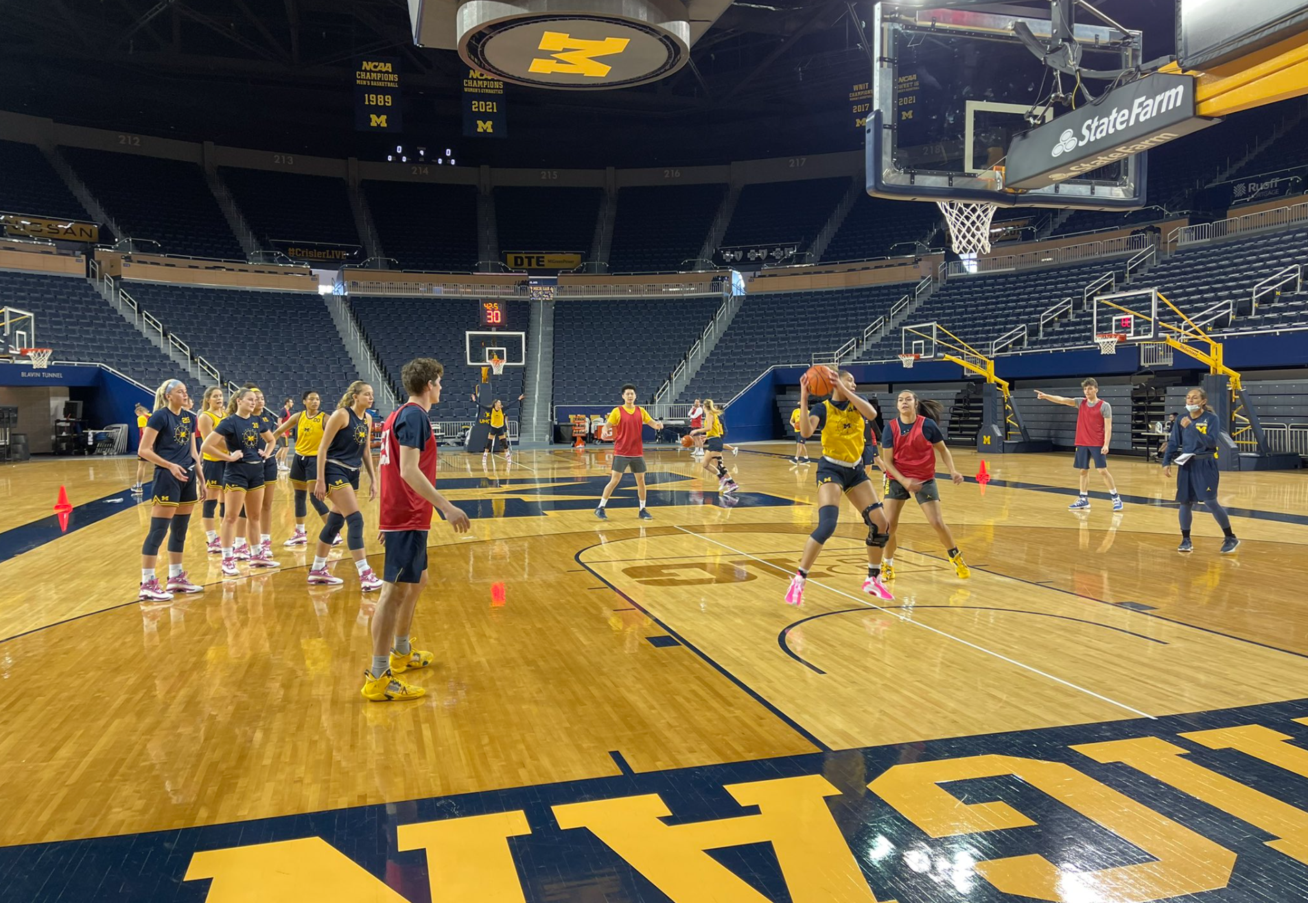 Michigan women's basketball practice
