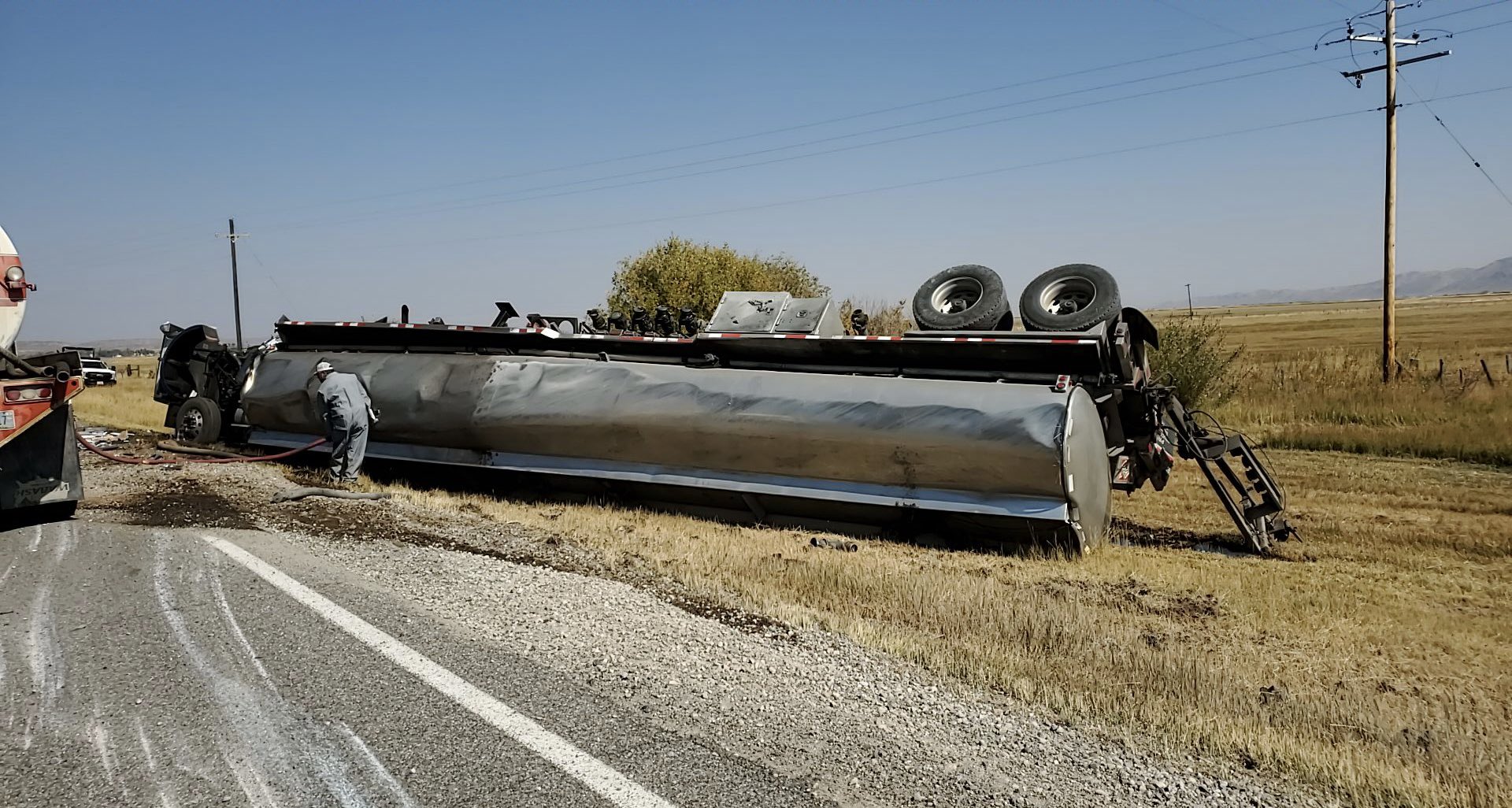 Tanker Rollover Randolph.jpg