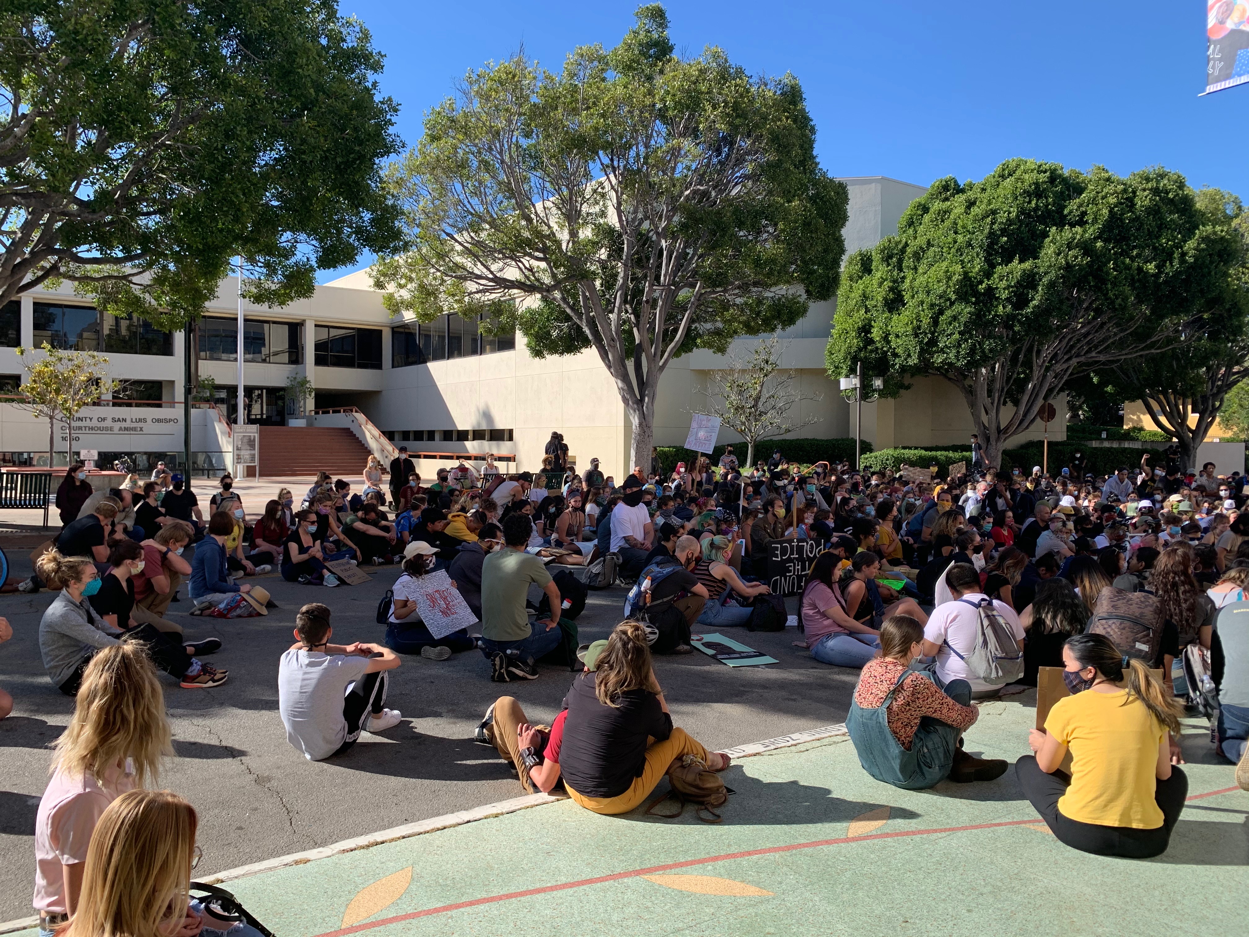slo protest 3 6820.jpeg