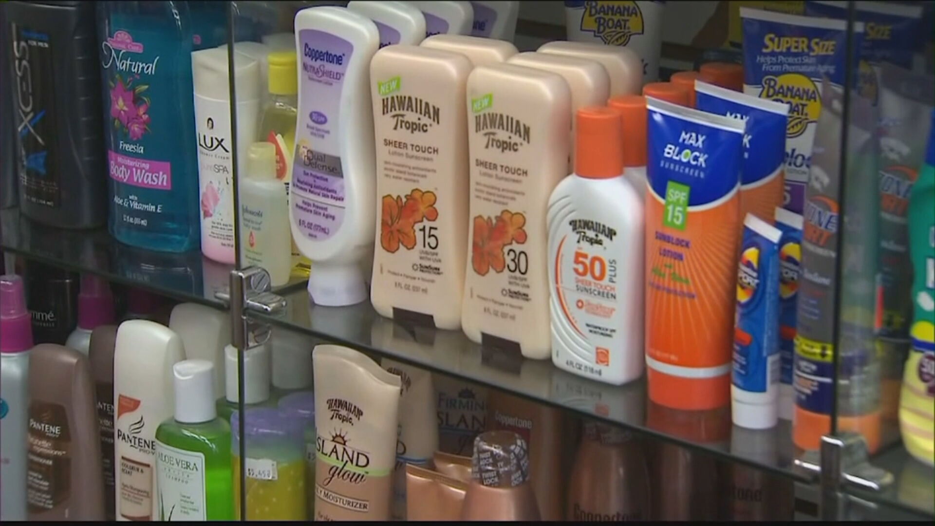 SUNSCREEN PKG_frame_275.jpeg