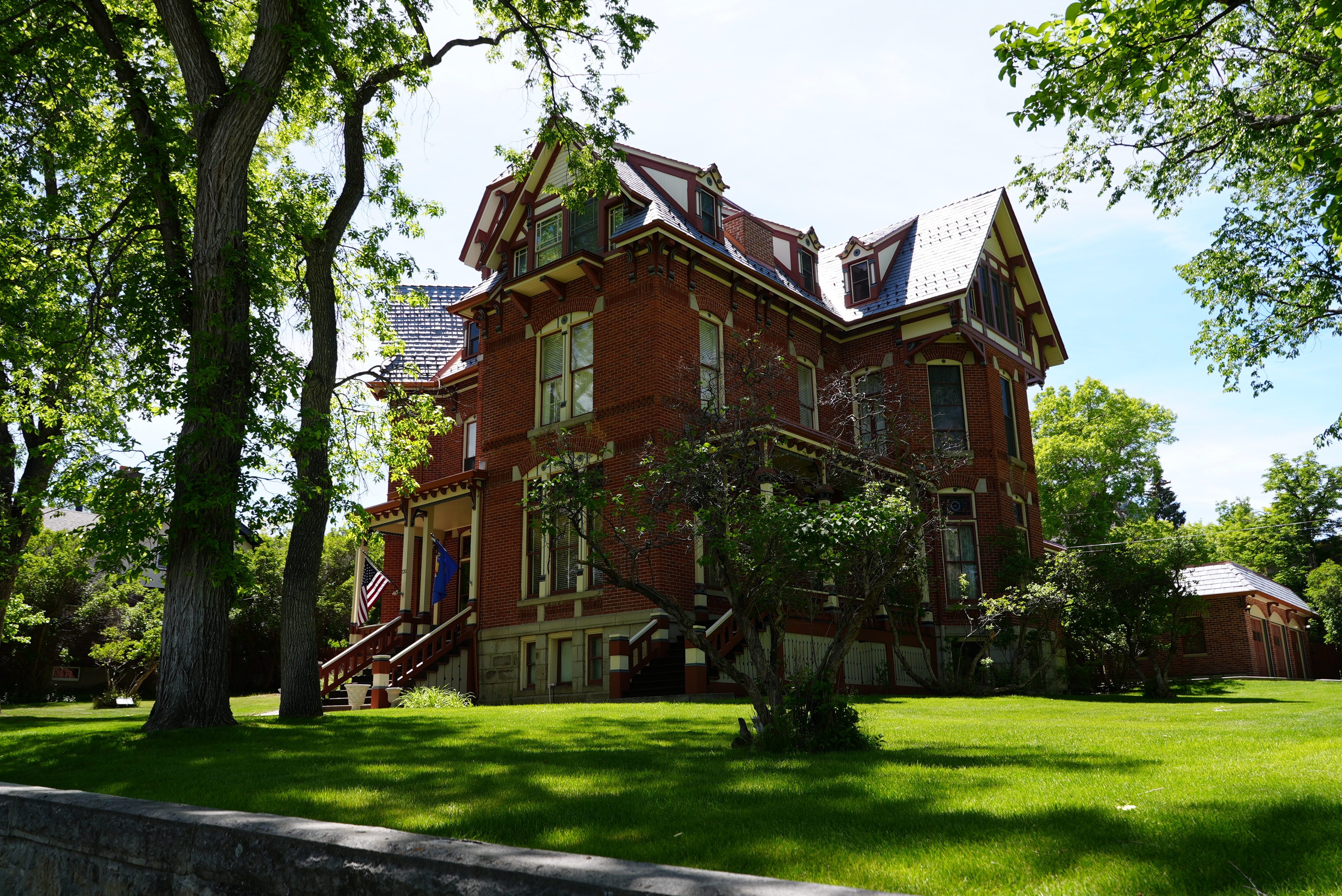 Hauser Mansion