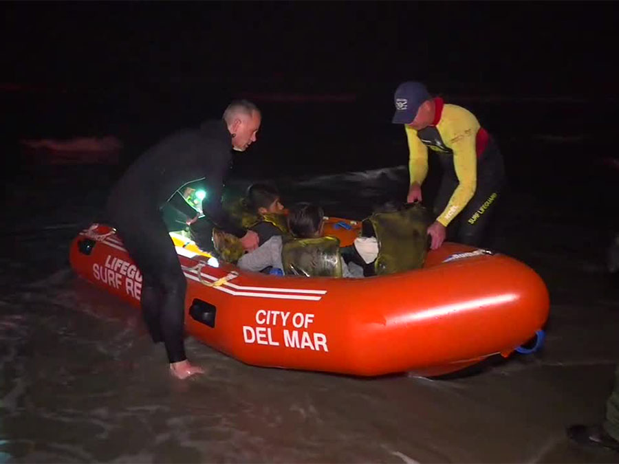 del_mar_water_rescue_022820.jpg