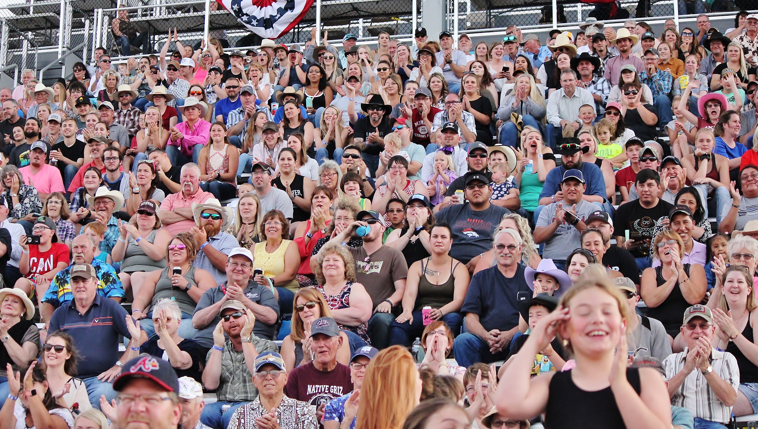 crowd.jpg