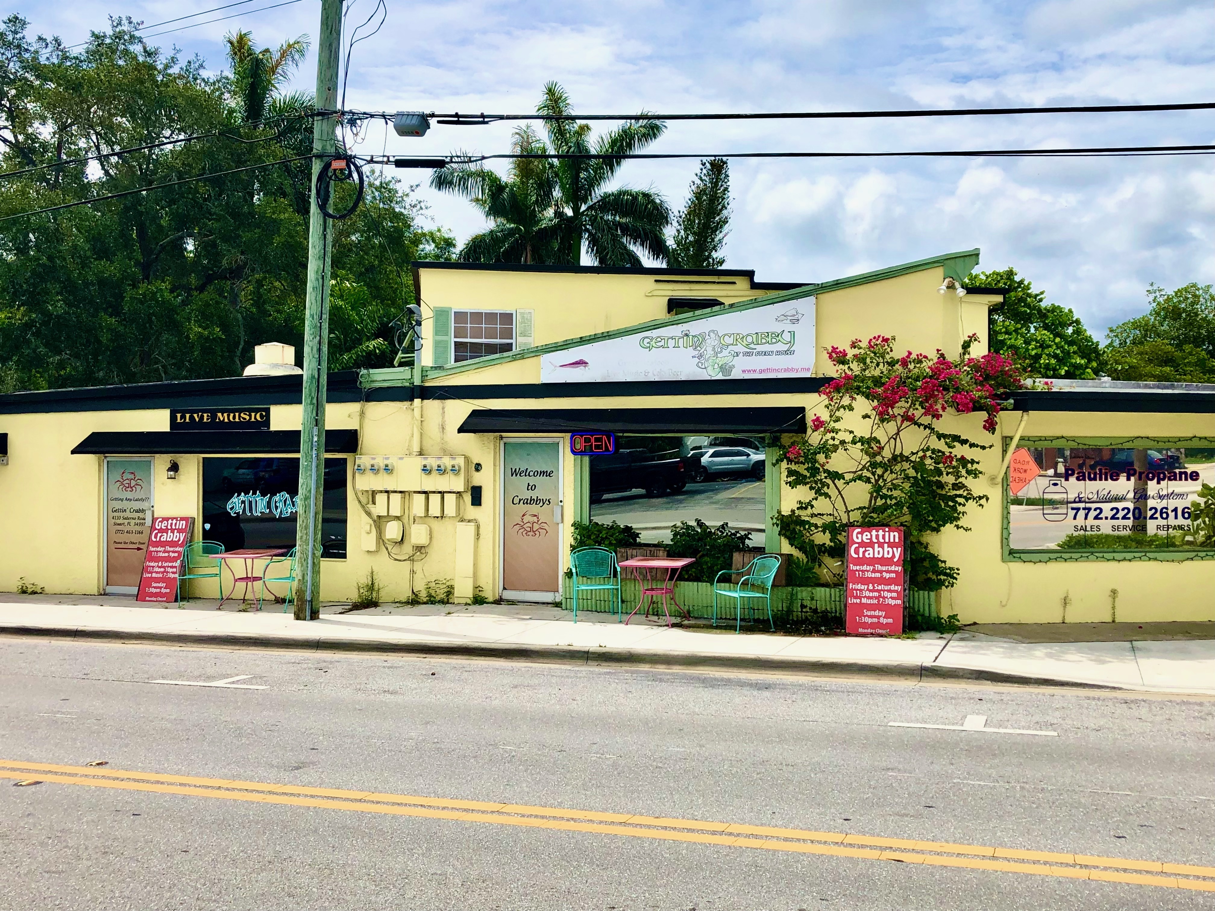 Entrance to Gettin Crabby 
