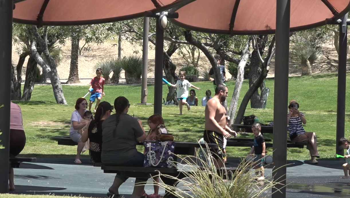 Las Vegas residents prepare for summer heat as doctors warn certain medications can increase risk