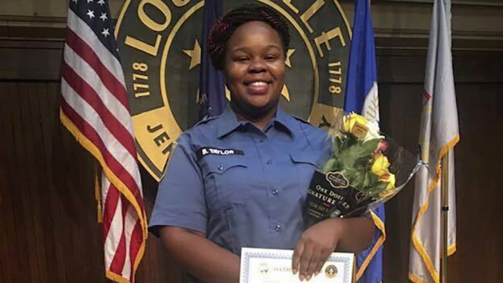 Two Louisville officers involved in Breonna Taylor investigation reportedly to be fired - Vimarsana News