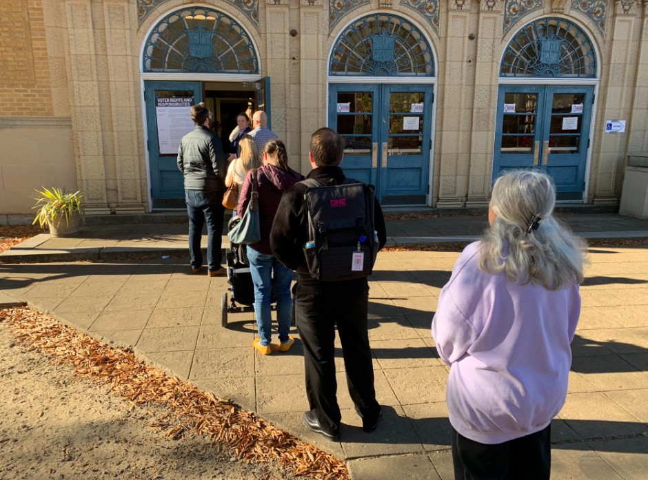 Richmond voting Albert Hill 2022.jpg