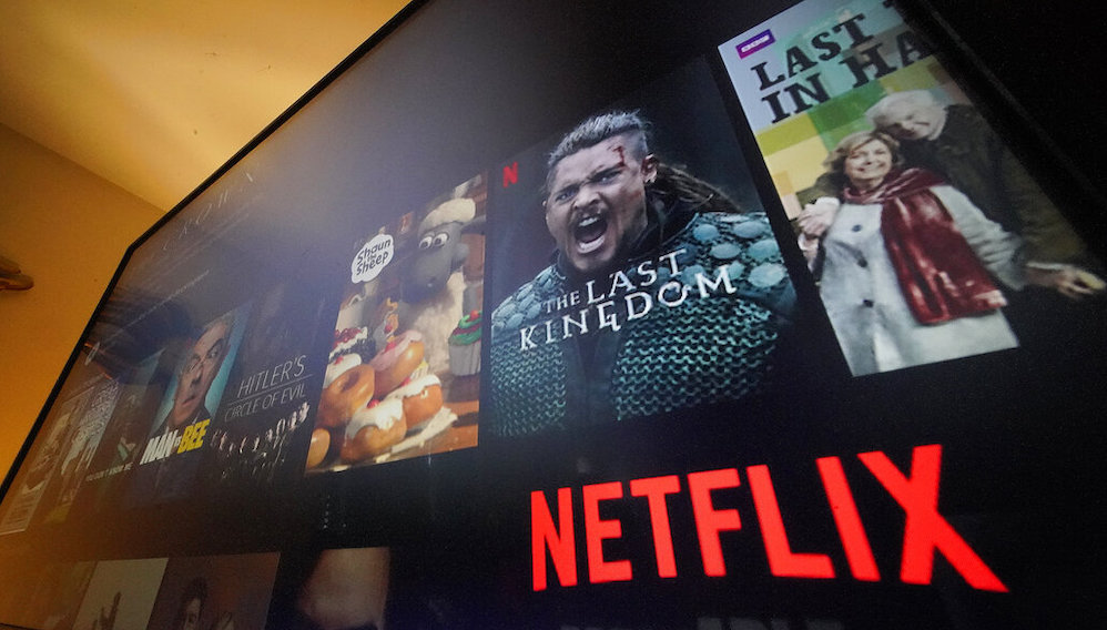 Earns Netflix