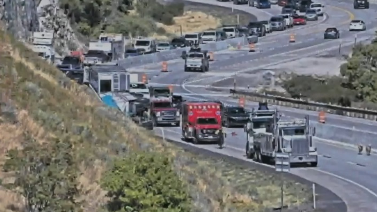 Rollover accident in Provo Canyon