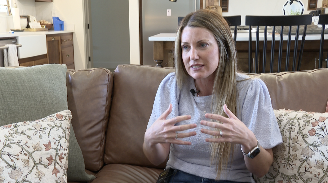 "It was just scary": Neighbor warns of recent scam that resulted in reversal of payment for goods 