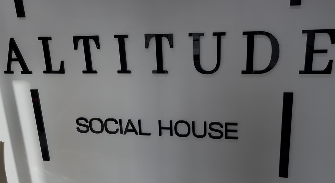 Altitude Social House