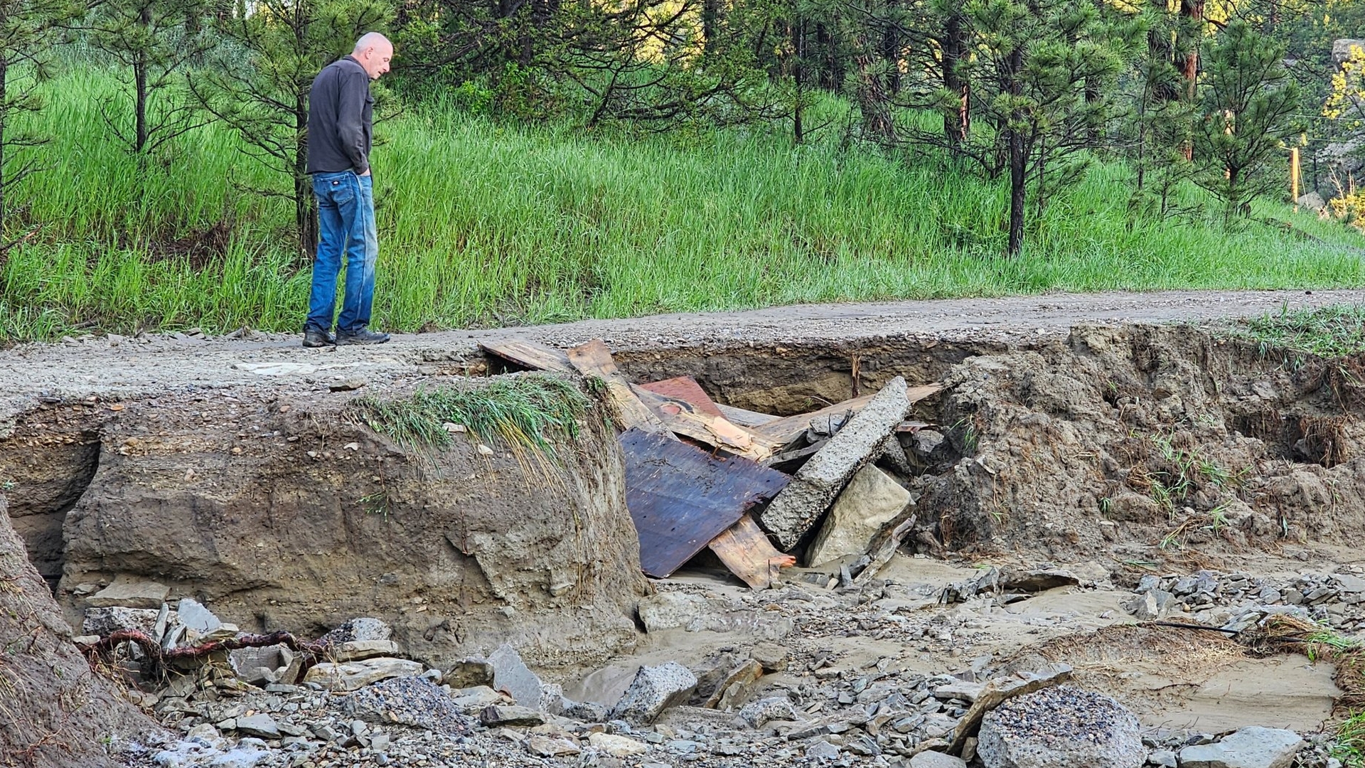 ROUNDUP ROADS1_1.7.1.jpg