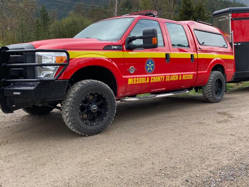 2 dead after vehicle falls into Clark Fork River in Missoula
