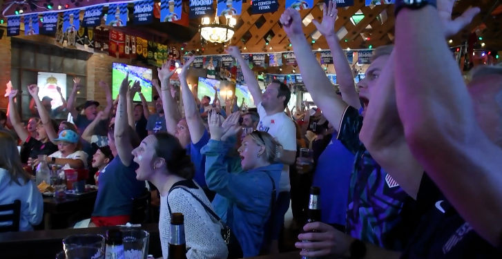Patrons of Thomas Meagher Bar in Missoula celebrat Team USA Goal, Friday, June 19, 2026