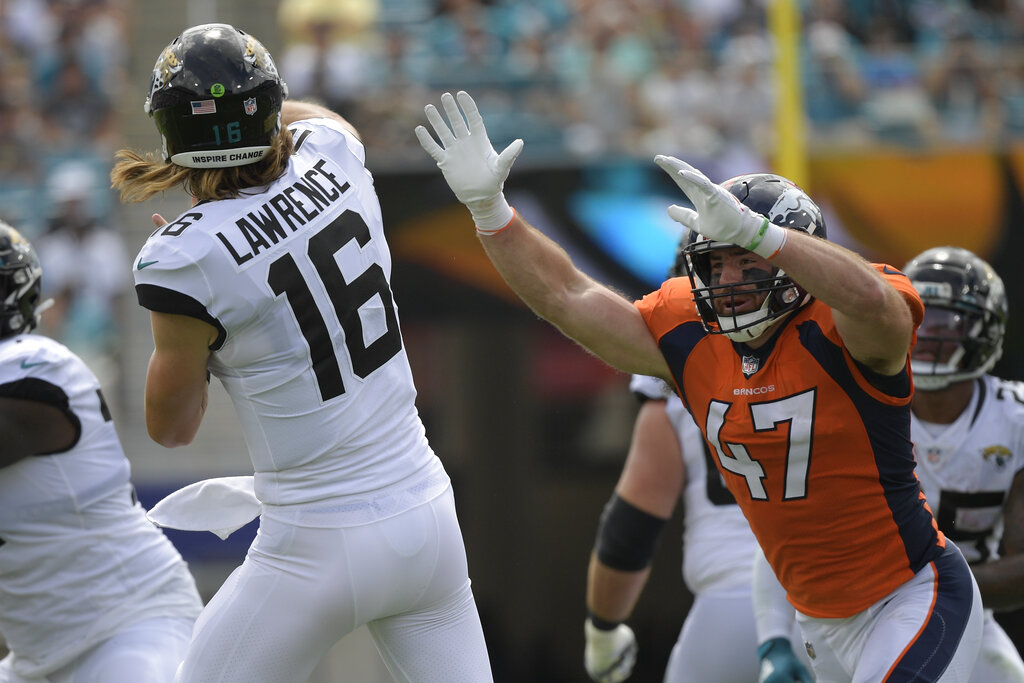 Broncos Jaguars Football