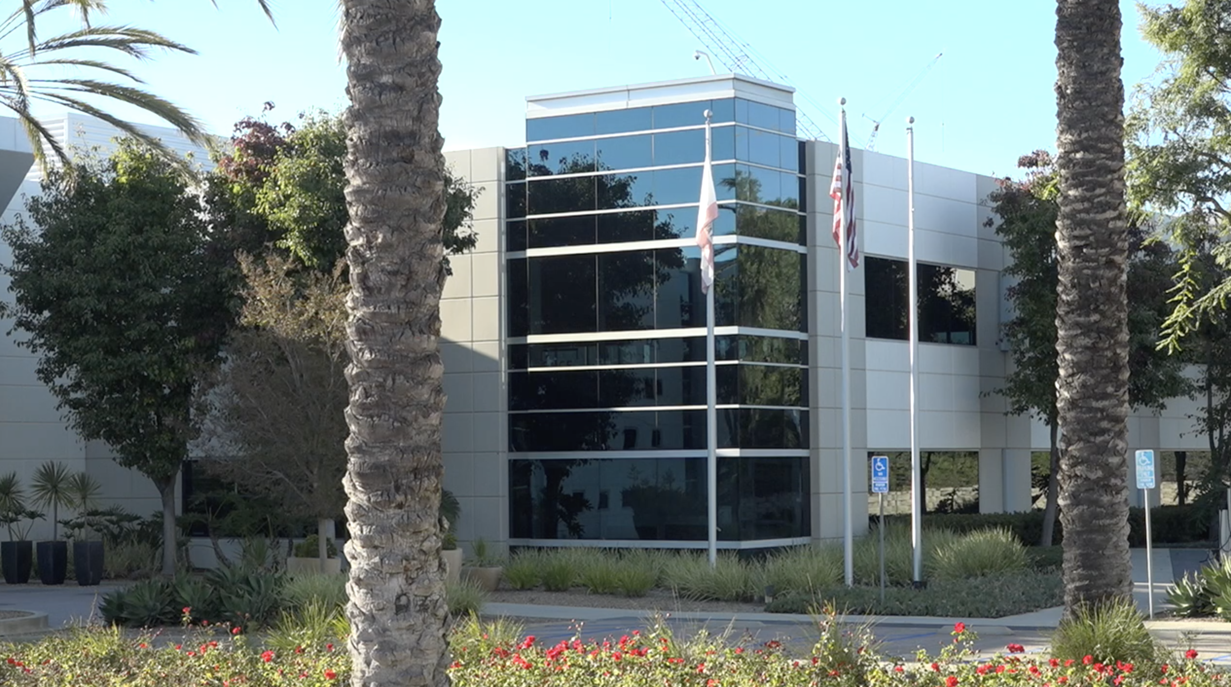 charles schwab layoffs san diego