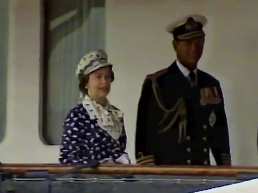 queen_elizabeth_prince_philip_screenshot.jpg